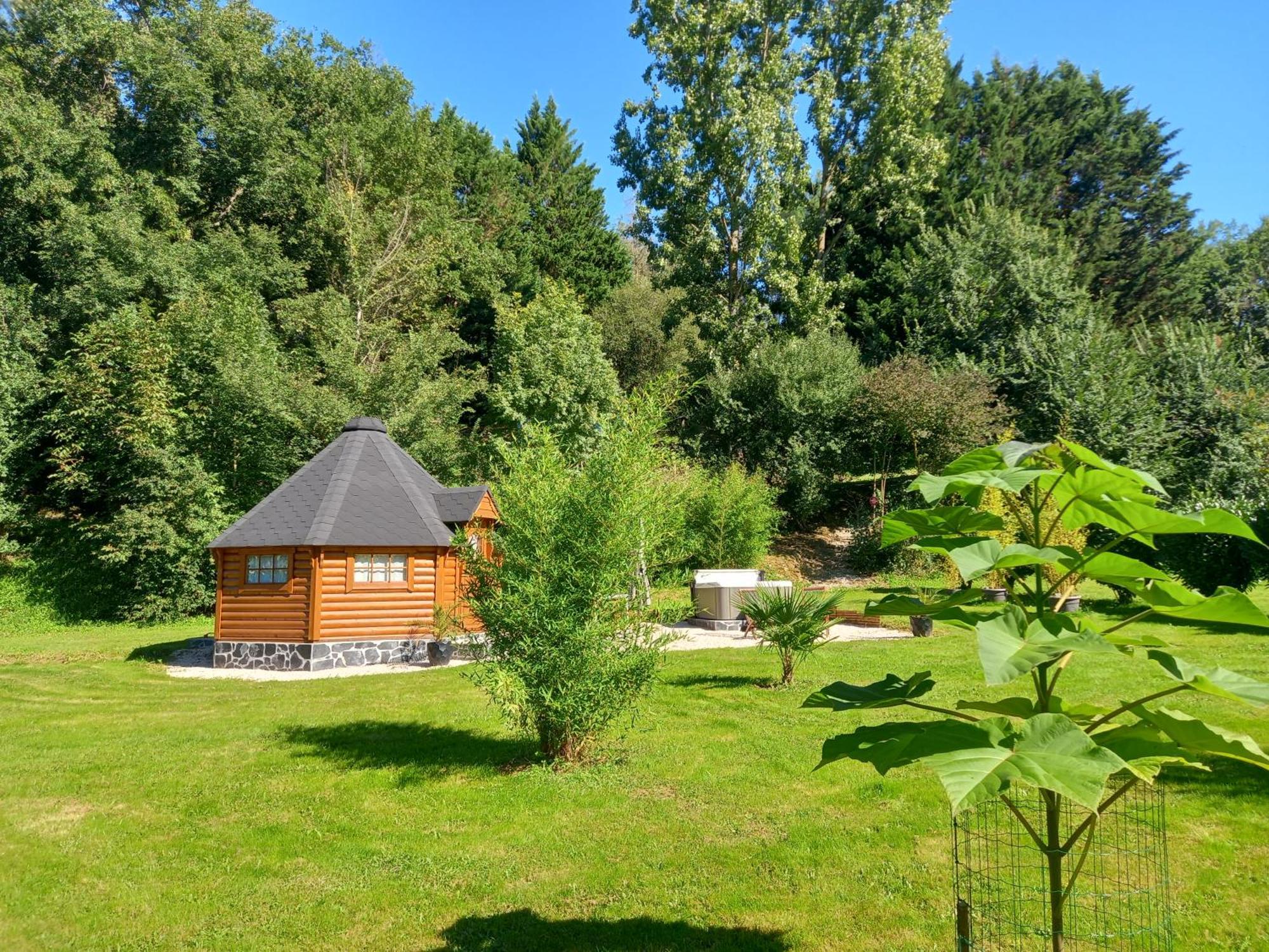 הוילה Campuzan L'Oasis Des Pyrenees מראה חיצוני תמונה