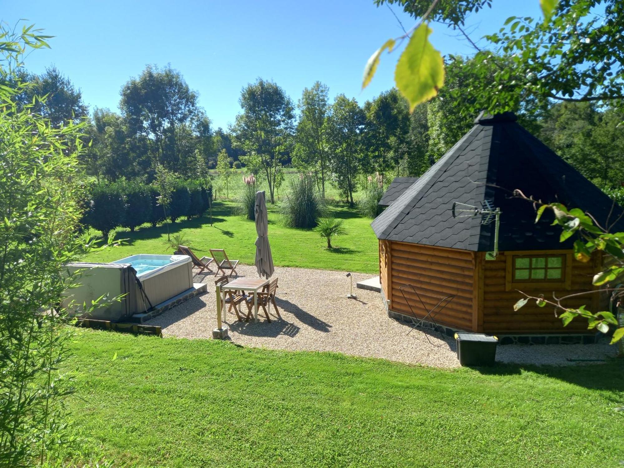 הוילה Campuzan L'Oasis Des Pyrenees מראה חיצוני תמונה