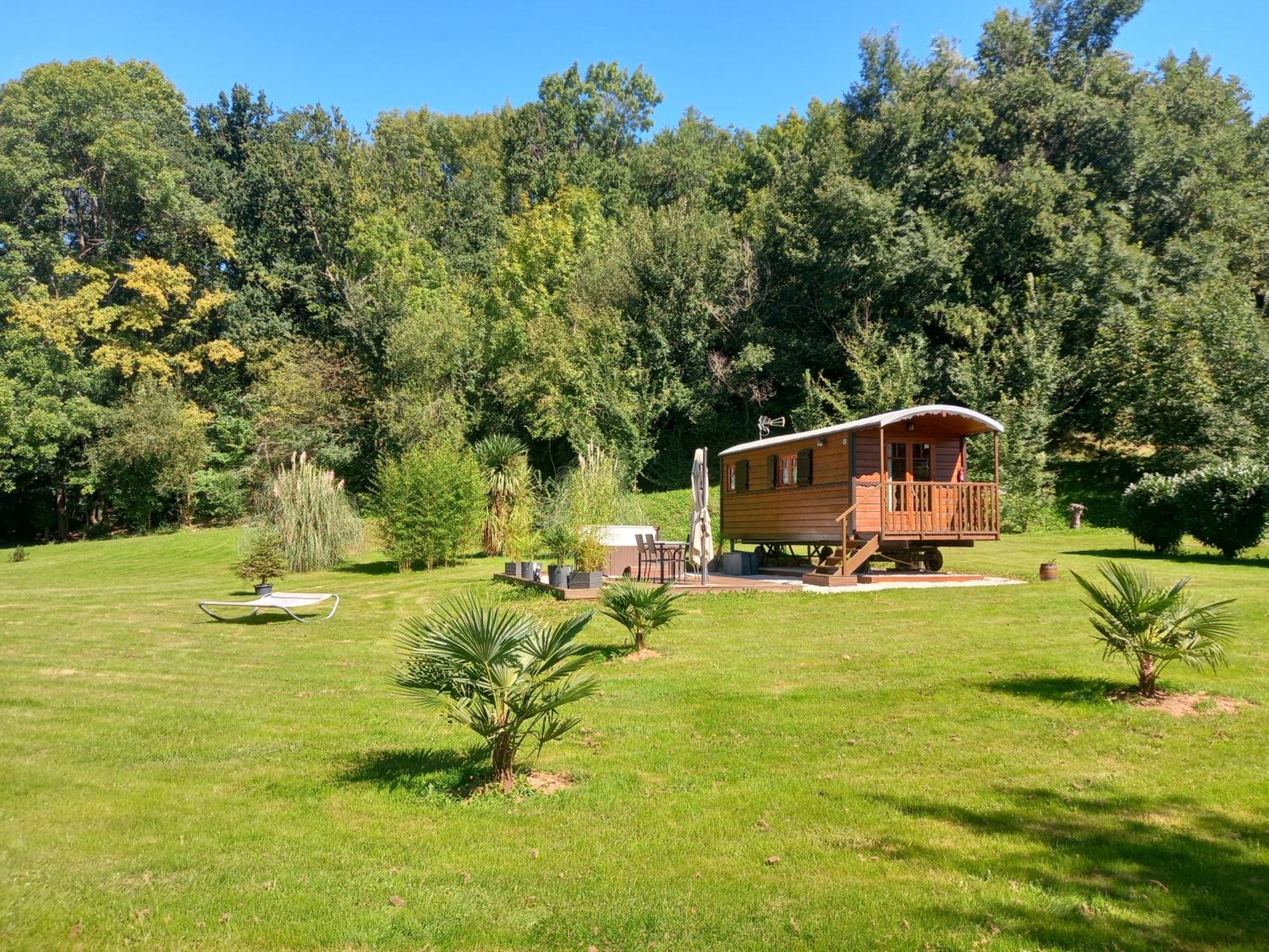 הוילה Campuzan L'Oasis Des Pyrenees מראה חיצוני תמונה